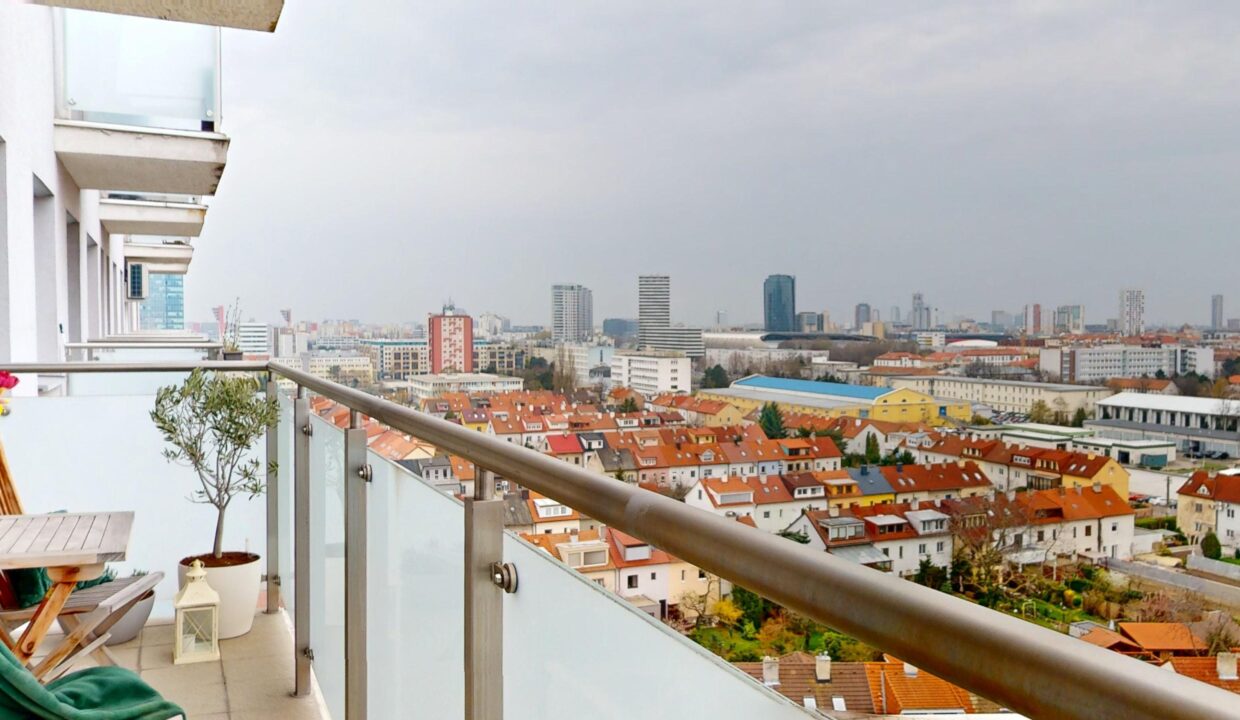 Na-predaj-3-izbovy-velkometrazny-byt-Bratislava-Nove-Mesto-03302025_202033