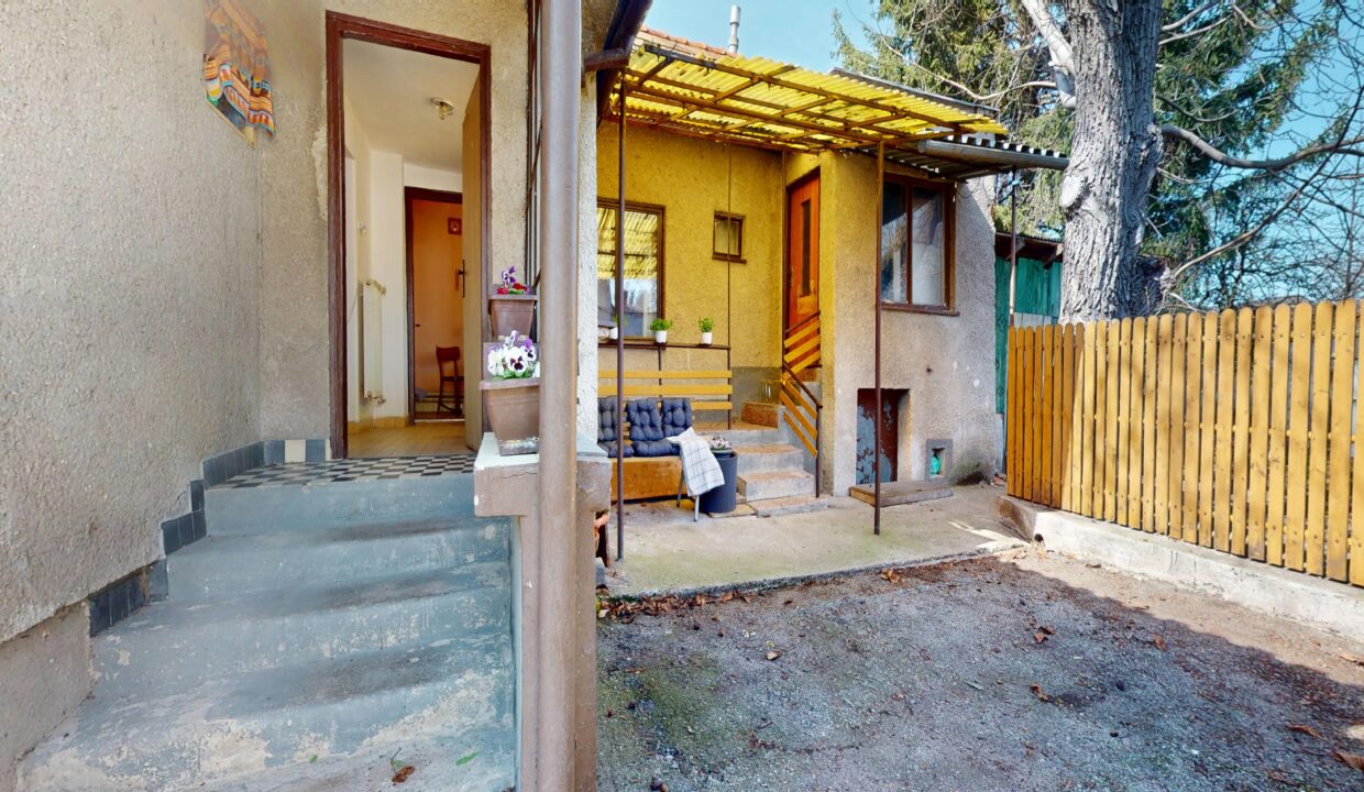 Reality-s-Andreou-Petrom-AP-Company-Na-predaj-4-izbovy-RD-Slavianska-ul-Zlate-Moravce-03202026_161251